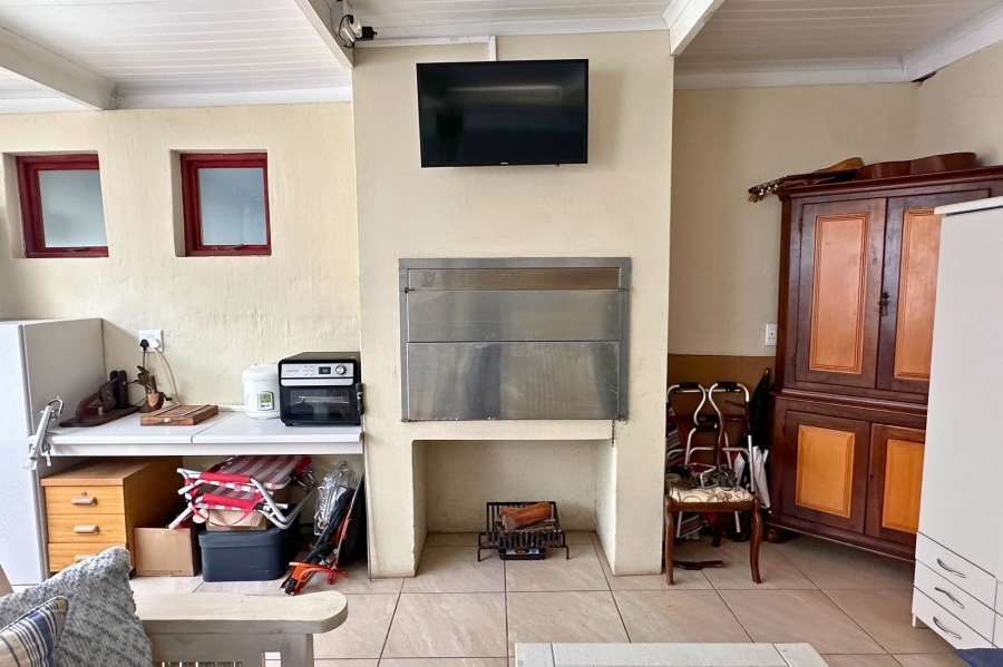 1 Bedroom Property for Sale in Keurbooms Western Cape